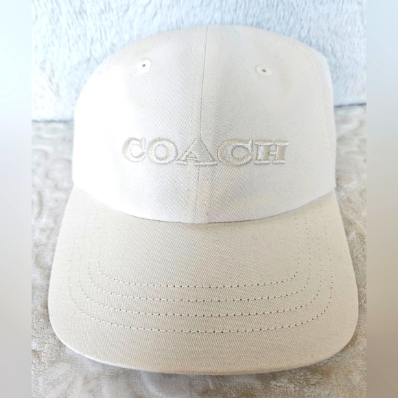 Coach Embroidered Baseball Hat NWT MSRP $75 - Picture 2 of 7